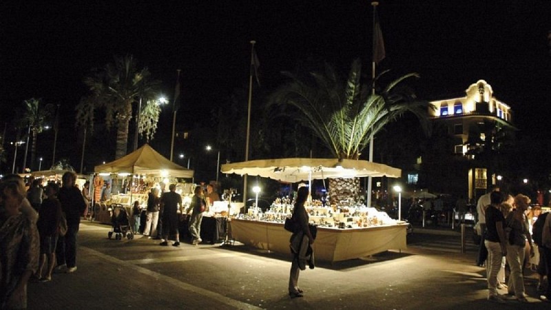 Marché Nocturne de Bandol