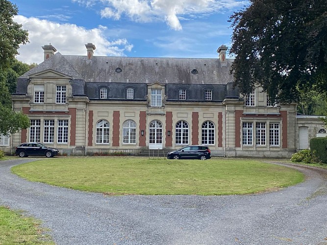 Beaumetz-Les-Loges - Village Patrimoine ©
