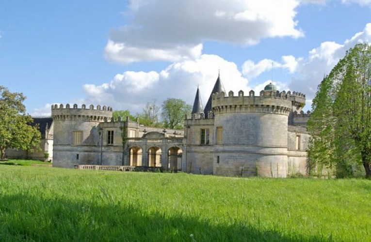 Le Château des Tours