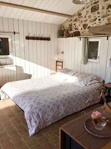 Les Gîtes de l'Etang des Noues -  La Chambre au bord de la Piscine (2 personnes)