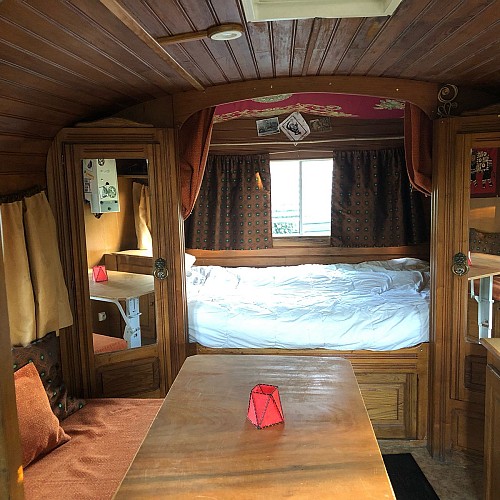 Roulotte circassienne (Reverdy Circus)