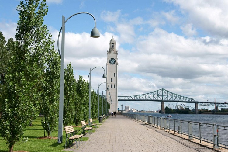 Tour de Montréal en bus à impériale -  Pass 2 jours