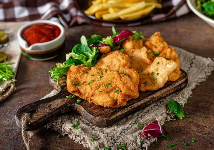 Visite guidée des lieux de tournage du film "La Mélodie du Bonheur" & Repas traditionnel au restaurant s’Herzl - Salzbourg