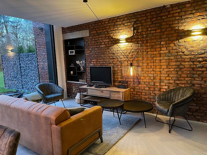 Au bout du tige salon