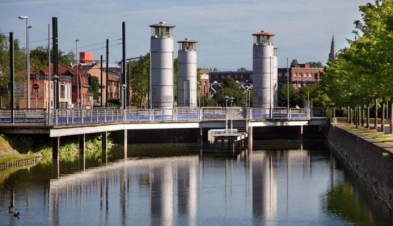 Le pont hydraulique