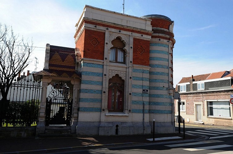 Les pavillons du palais Vaissier