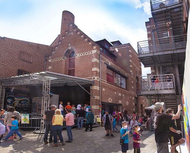 Maison Folie Moulins