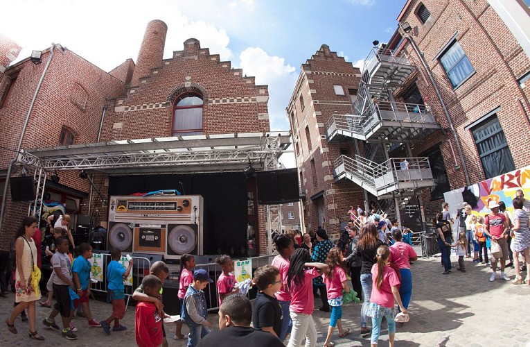 Maison Folie Moulins