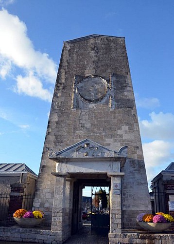 Porte du cimetière