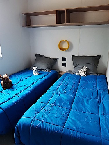 la-chapelle-st-etienne-camping-les-lodges-de-laubretiere-chambre3