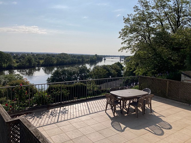 Gite Terrasse exceptionnelle – Château de la Boussinière