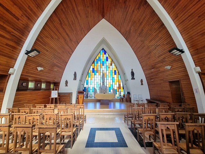 Intérieur de l'église Saint-Germain de Siracourt