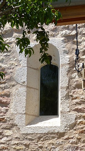 Restant de fenêtre de la Chapelle