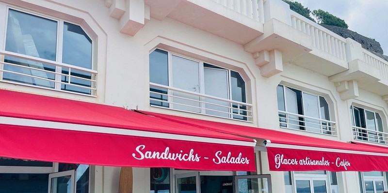 Tiki Ola Biarritz devanture 1