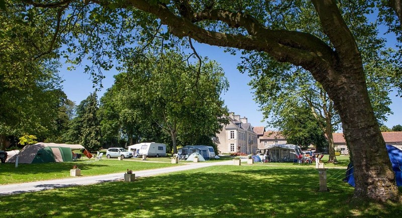 8-saint-aubin-des-preaux-camping-lez-eaux