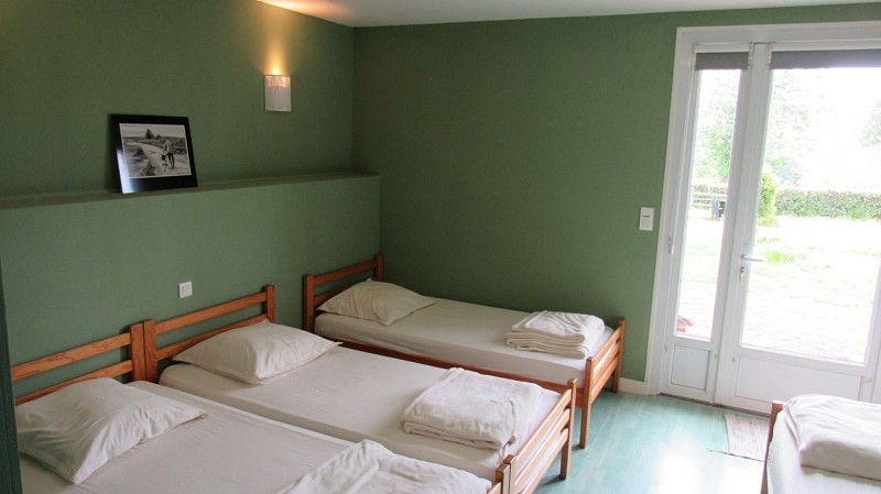 sourdeval-gite-de-groupe-la-see-rousse (1)