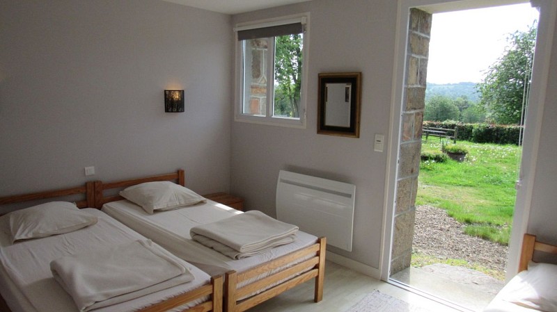 sourdeval-gite-de-groupe-la-see-rousse (3)