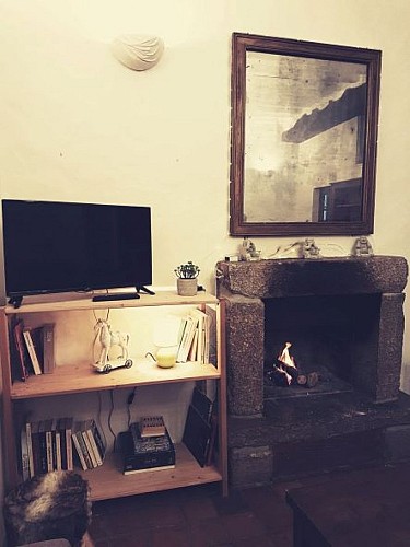 CHATEAU DU ROZEL - GITE TERRASSE 01