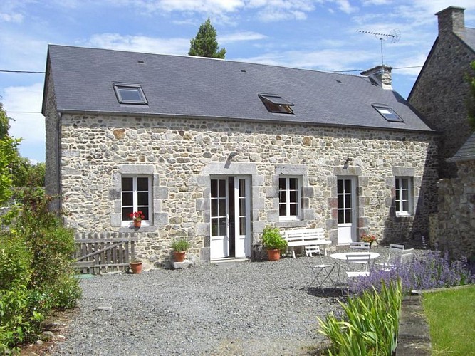 agon-coutainville-H643-la-ganniere-0