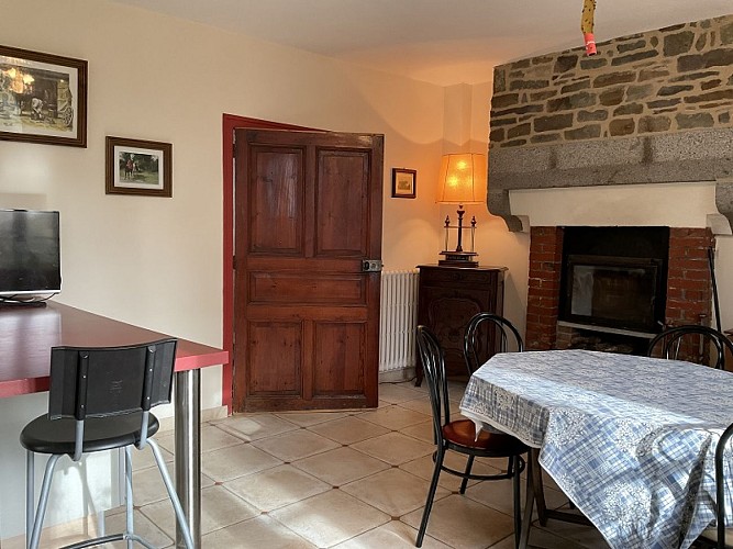 equilly-pavillon-sainte-anne-2