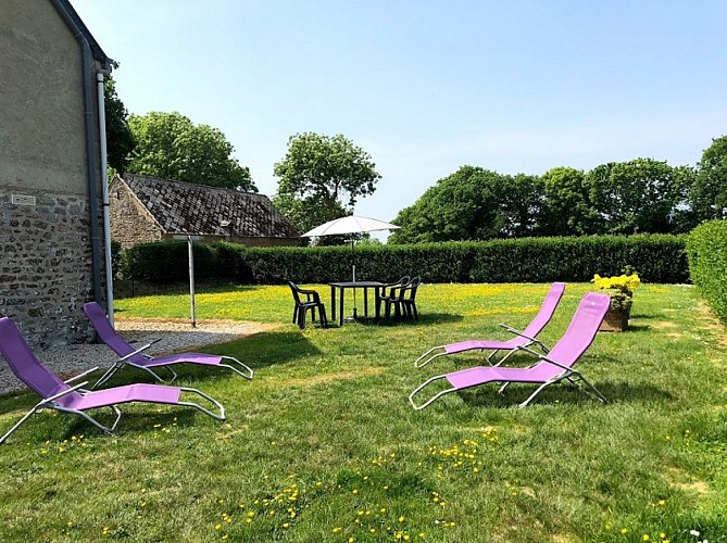 jardin-gite-roptin-saint-nicolas-de-pierrepont