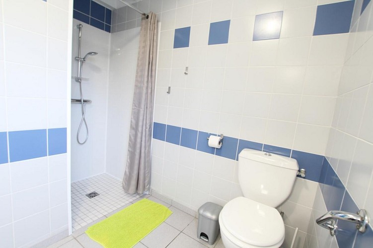 Clévacances H9301 : Gîte du village Clairefontaine