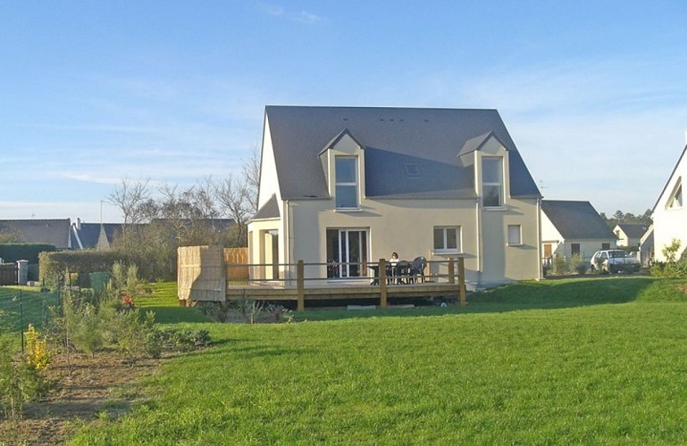 ST JEAN DE LA RIVIERE H8232