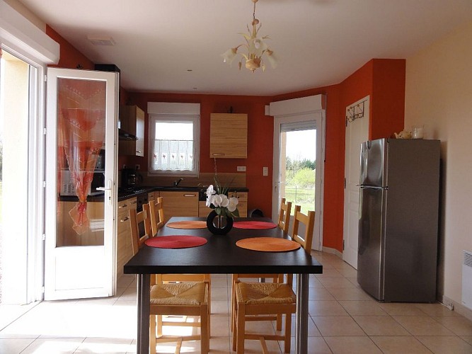 Vindefontaine-leclere-les-hirondelles-1