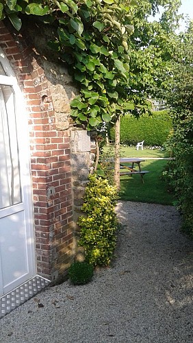 6-sourdeval-gite-du-parvis