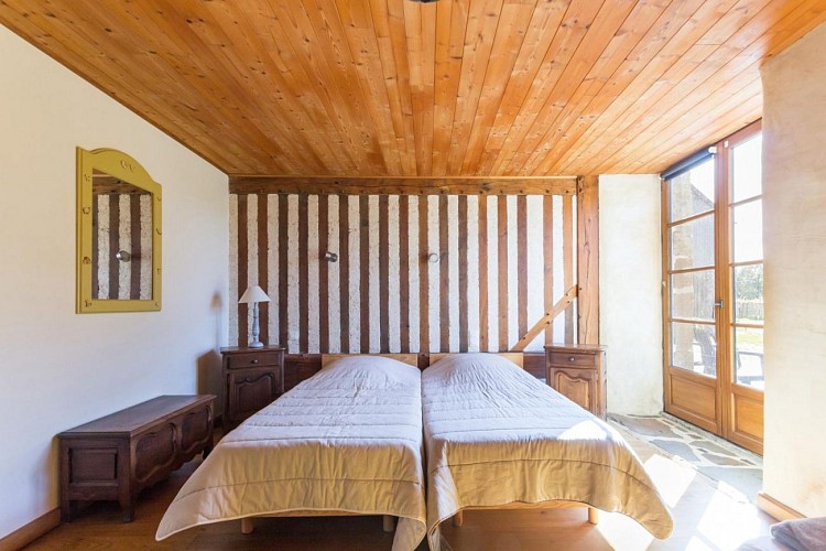 sourdeval-meuble-de-tourisme-les-fontenelles (2)