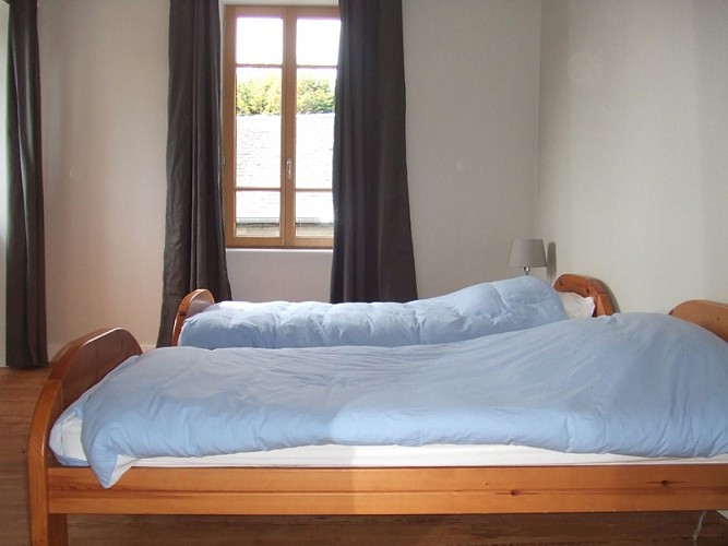 Coutances-meublé Delbos-chambre