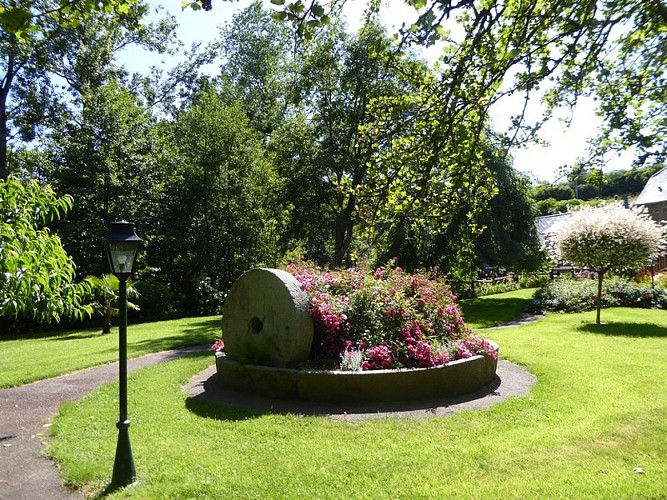 gite sourdeval les bois germain michel le moulin (10)