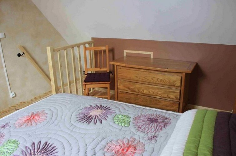 greville-hague-H3340-les-ricochets-4