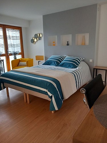 carentan-les-marais-meuble-yellow-stone-1