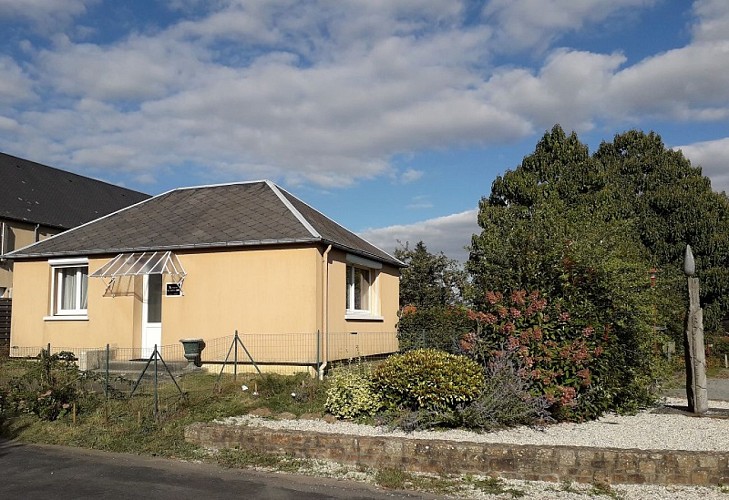 le-petit-celland-meuble-de-tourisme-maitre-d-ecole (1)