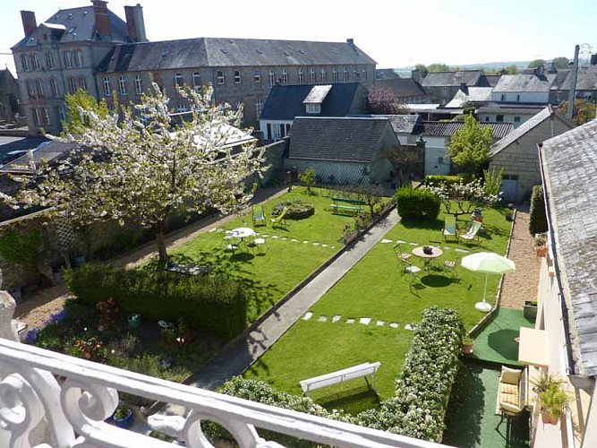 Chambres d'Hôtes > Les Belles de Mai