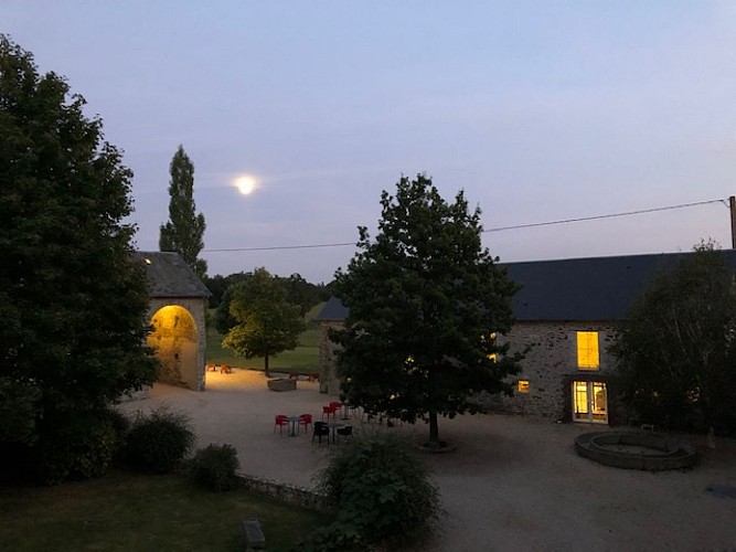 cerisy-la-foret-ch-les-rochers-28