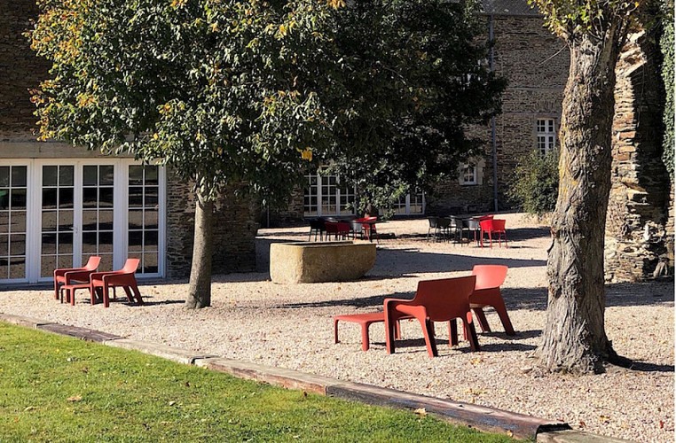 cerisy-la-foret-ch-les-rochers-25