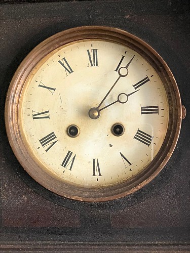 cerisy-la-foret-meuble-les-rochers-16