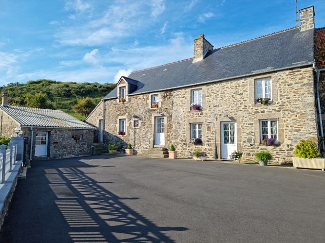 SIOUVILLE - LA VERTE COLLINE