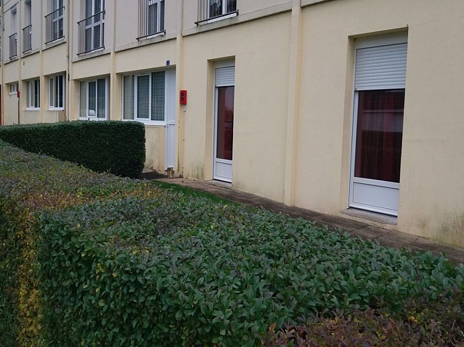 Saint-Pois-Gîte communal-exterieur2