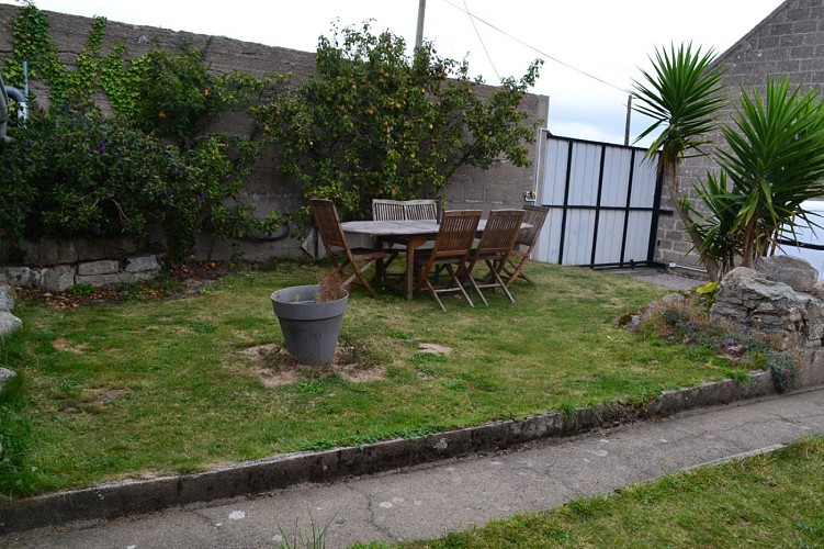 gatteville-le-phare-meuble-entre-terre-et-mer-3