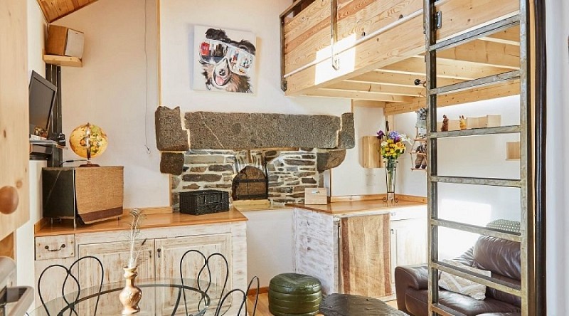 perriers-en-bauficiel-meuble-de-tourisme-le-loft (1)