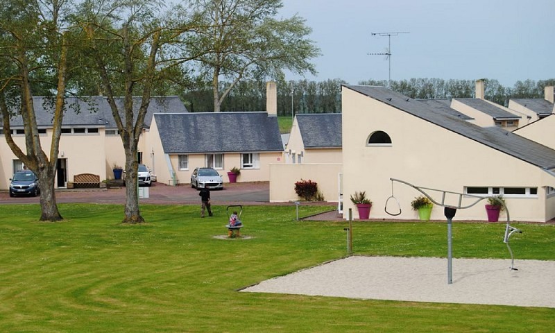 village-de-gites-du-msm-anse-de-moidrey-1