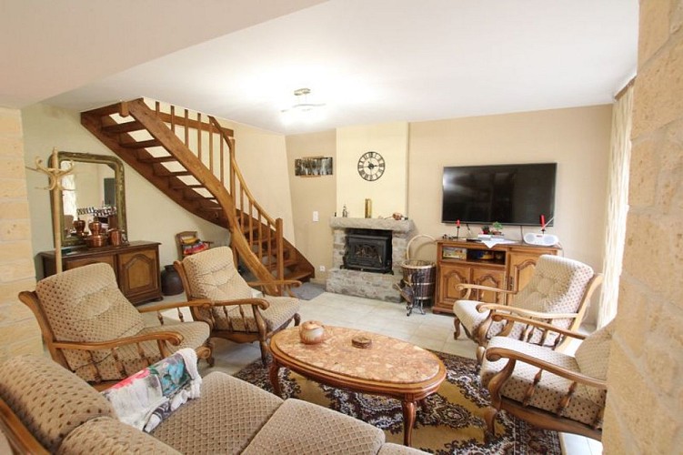 3-H8347-le-buisson-creances