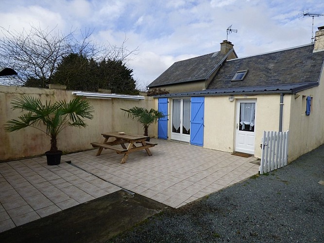 creances-meuble-la-pomme-desseaux-terrasse