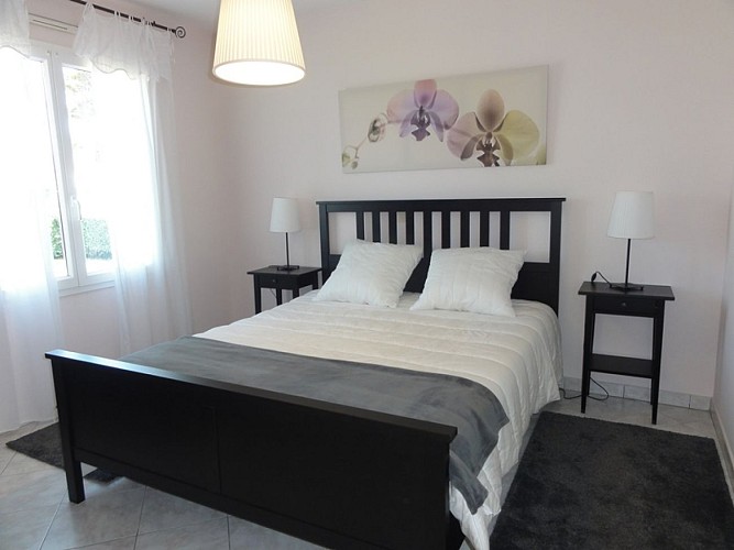 Saint-Germain-sur-Ay-meublé-la-superbe-5