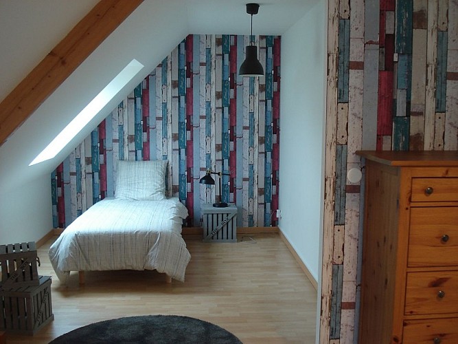 saint-germain-sur-ay-meuble-manach-lit-enfant