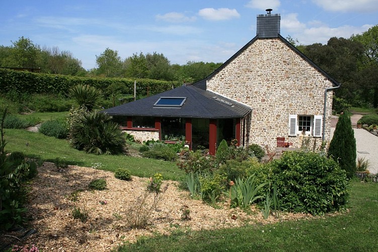 chambrehotes-creances-Laroze-jardin1©COCM