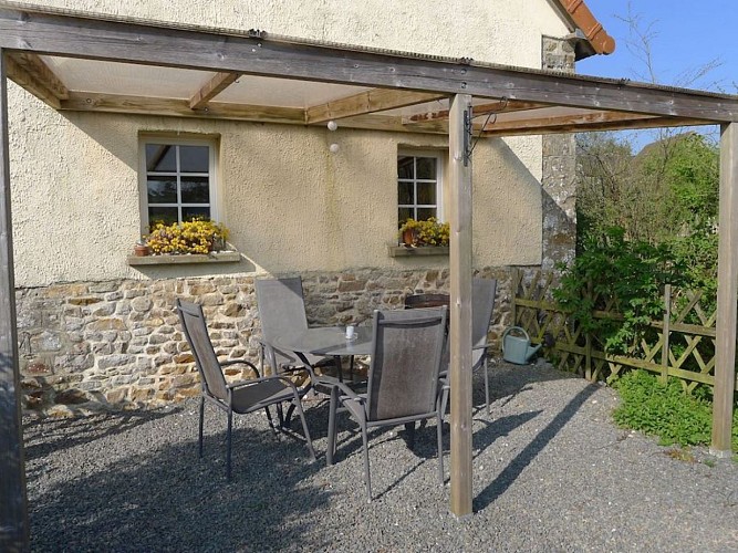 Vesly-meublé-pressoir-7